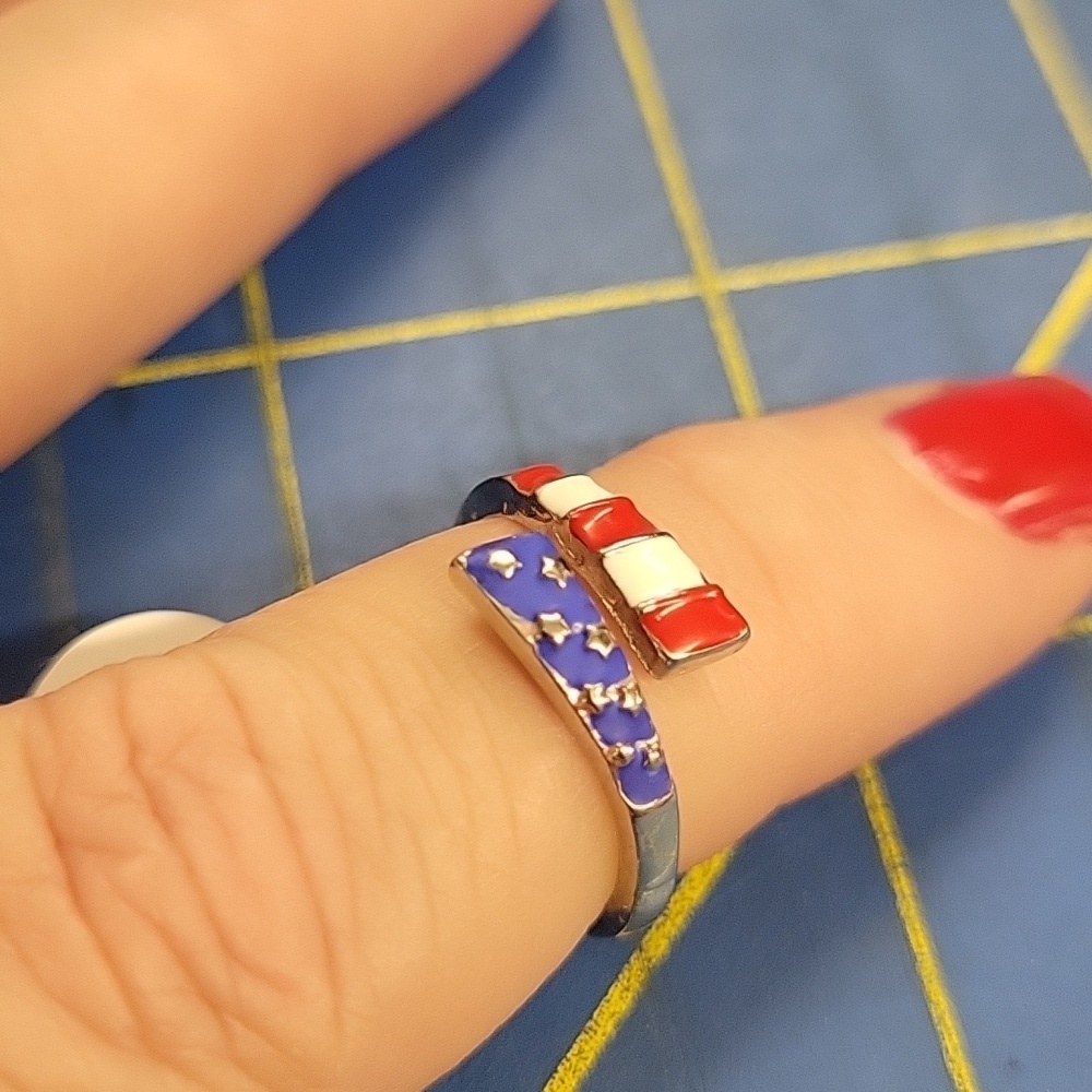 Patriotic Red White & Blue Flag Silver Tone Ring 7.5